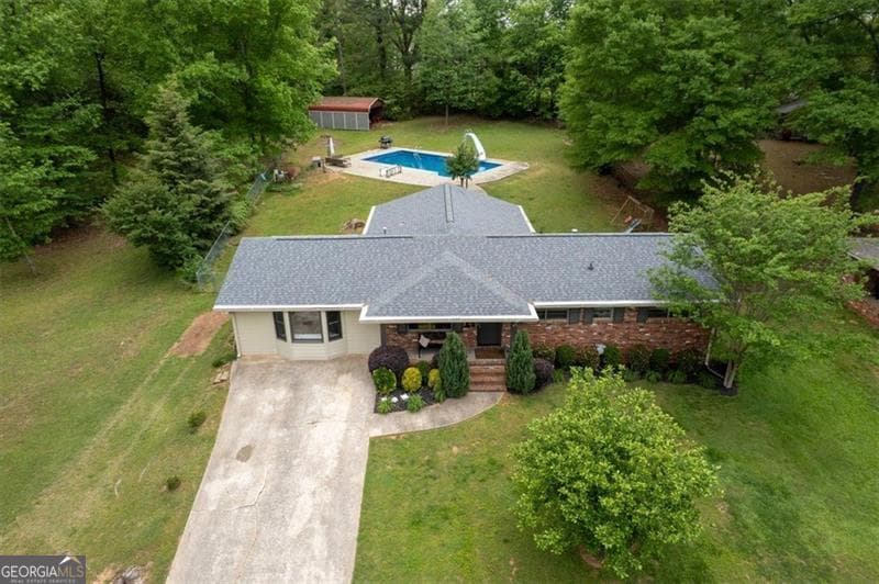 3 bedroom, 1.5 bathroom, 1,664 sq ft single family residence sold at 3833 Coral Lane, Douglasville, GA 30135