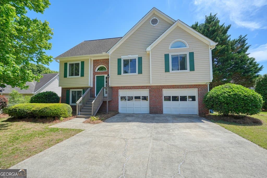 4 bedroom, 3 bathroom, 1,857 sq ft single family residence sold at 2885 Cressington Bend, Kennesaw, GA 30144