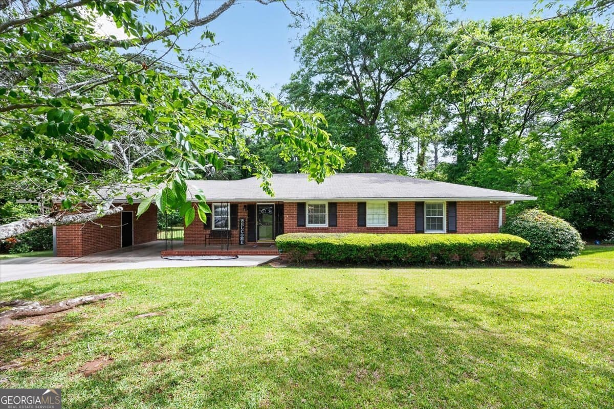 3 bedroom, 1.5 bathroom, 1,317 sq ft single family residence sold at 1115 Darlington Drive, Macon, GA 31210