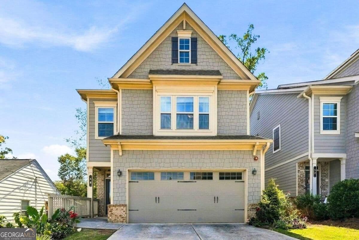 3 bedroom, 2.5 bathroom, 2,042 sq ft single family residence for sale at 58 W Dixie Avenue, Marietta, GA 30008