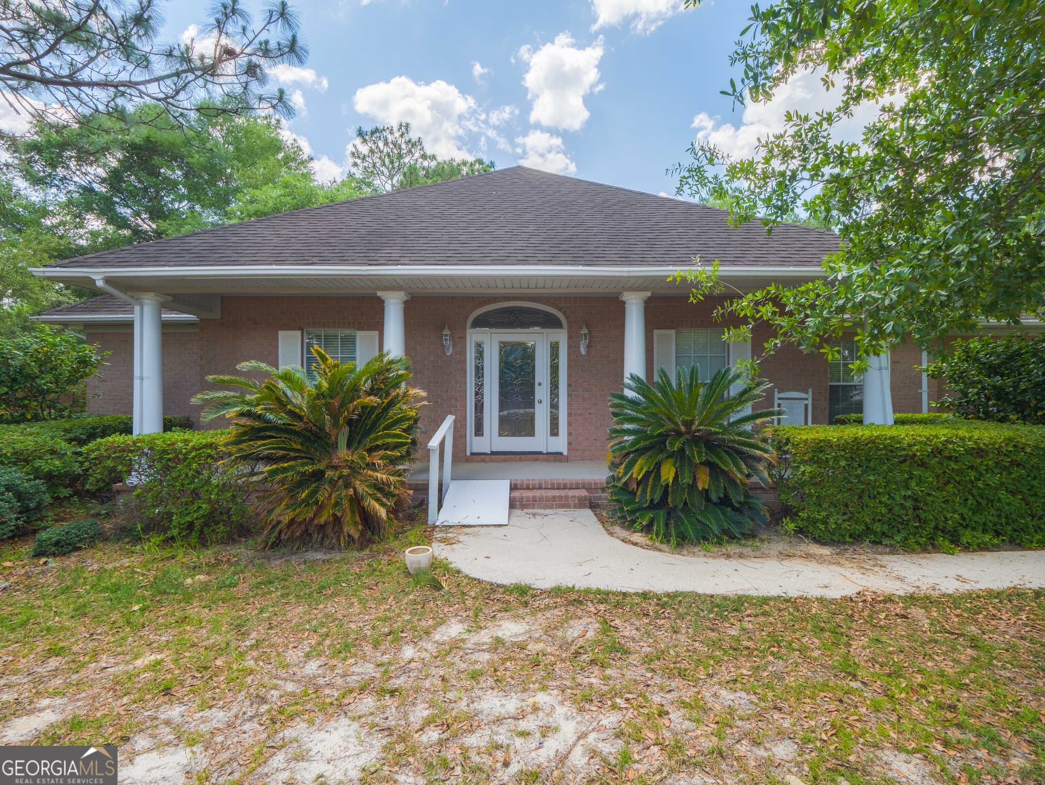 3 bedroom, 2 bathroom, 2,384 sq ft single family residence for sale at 545 Cody Drive, Jesup, GA 31545