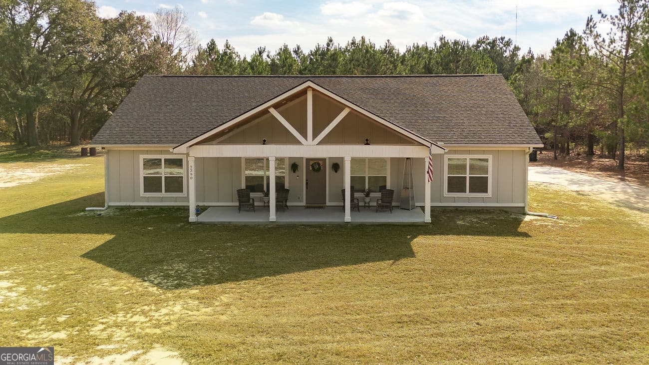 3 bedroom, 3.5 bathroom, 6 sq ft single family residence sold at 2390 Sims Road, Pembroke, GA 31321