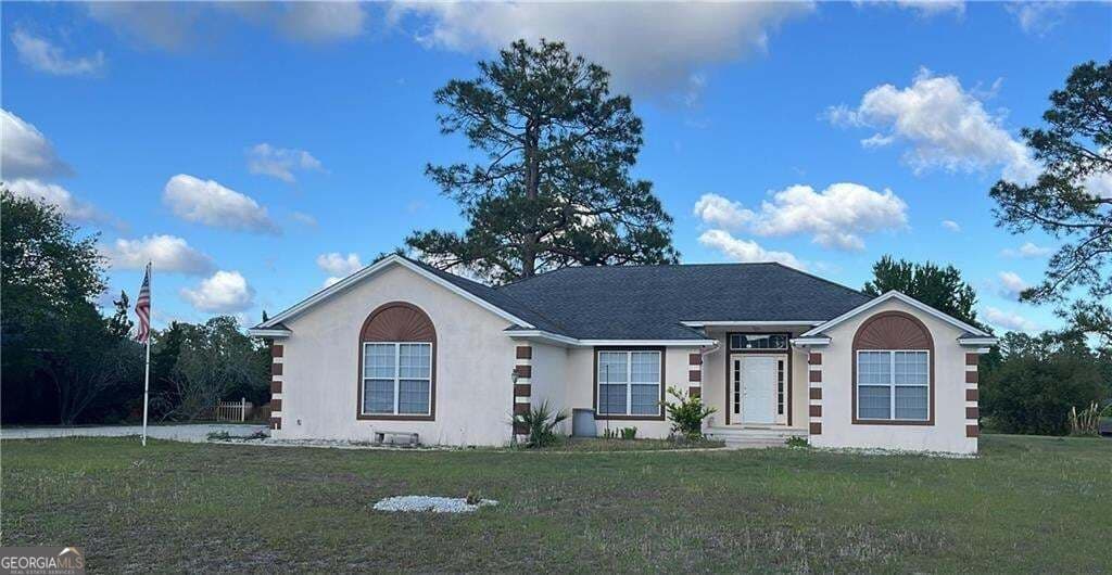 3 bedroom, 2 bathroom, 1,890 sq ft single family residence for sale at 3039 Charing Cross, Brunswick, GA 31525