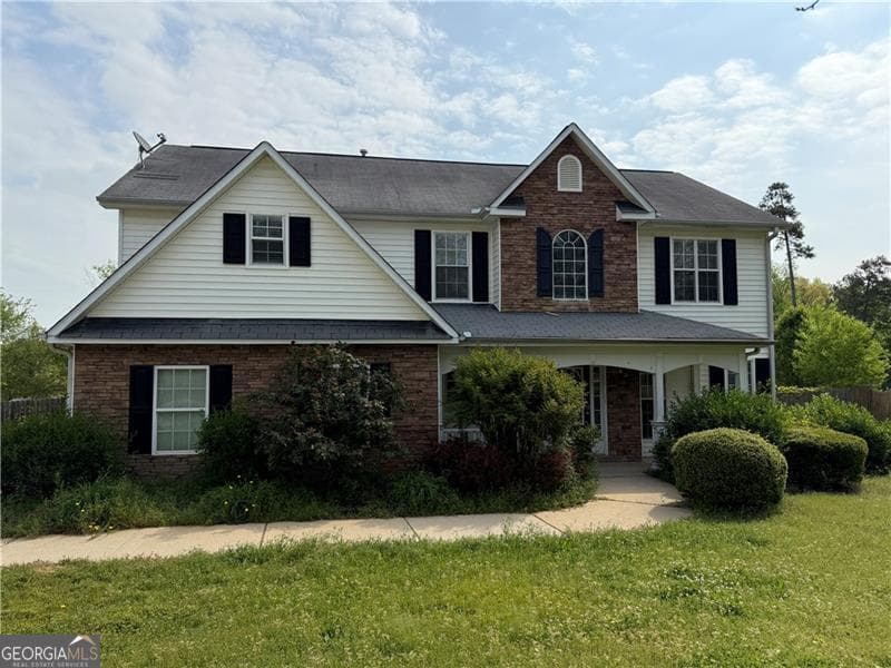 3 bedroom, 2.5 bathroom, 2,426 sq ft single family residence sold at 104 Rendition Drive, Mcdonough, GA 30253