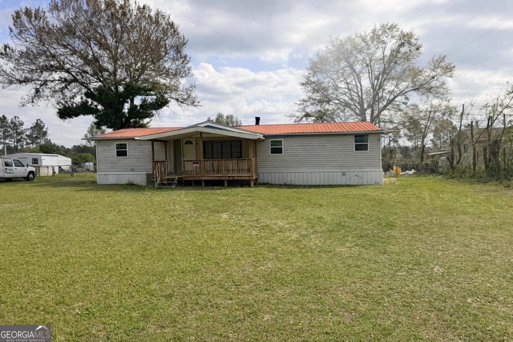 3 bedroom, 2 bathroom, 1,568 sq ft manufactured home,single family residence for sale at 6022 Jenkins Road, Albany, GA 31705