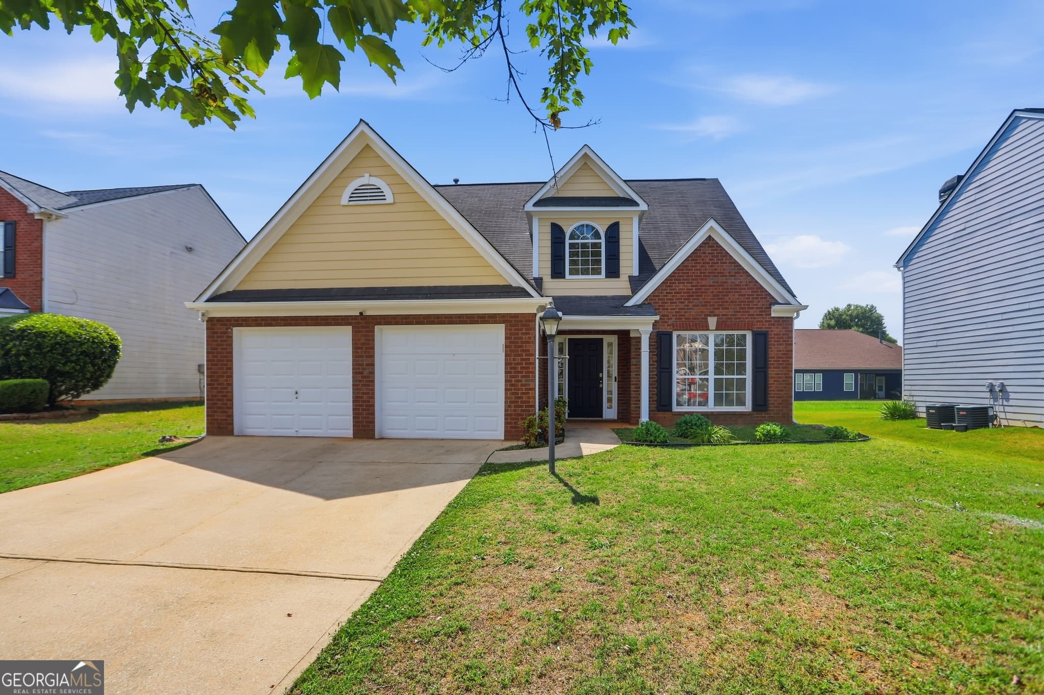 3 bedroom, 2.5 bathroom, 2,205 sq ft single family residence sold at 3254 Quincey Crossing, Conyers, GA 30013