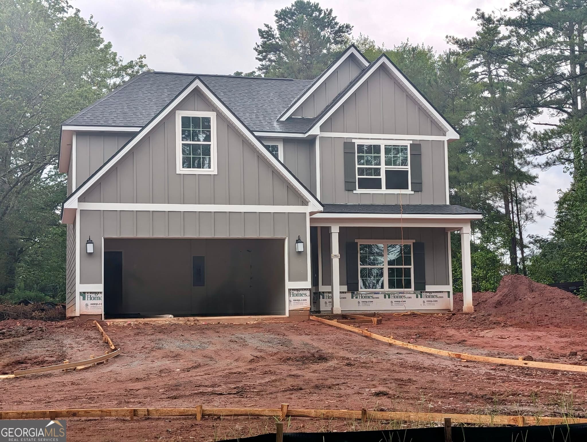 3 bedroom, 2.5 bathroom, 1,736 sq ft single family residence for sale at 5560 N Hwy 29 200, Newnan, GA 30265