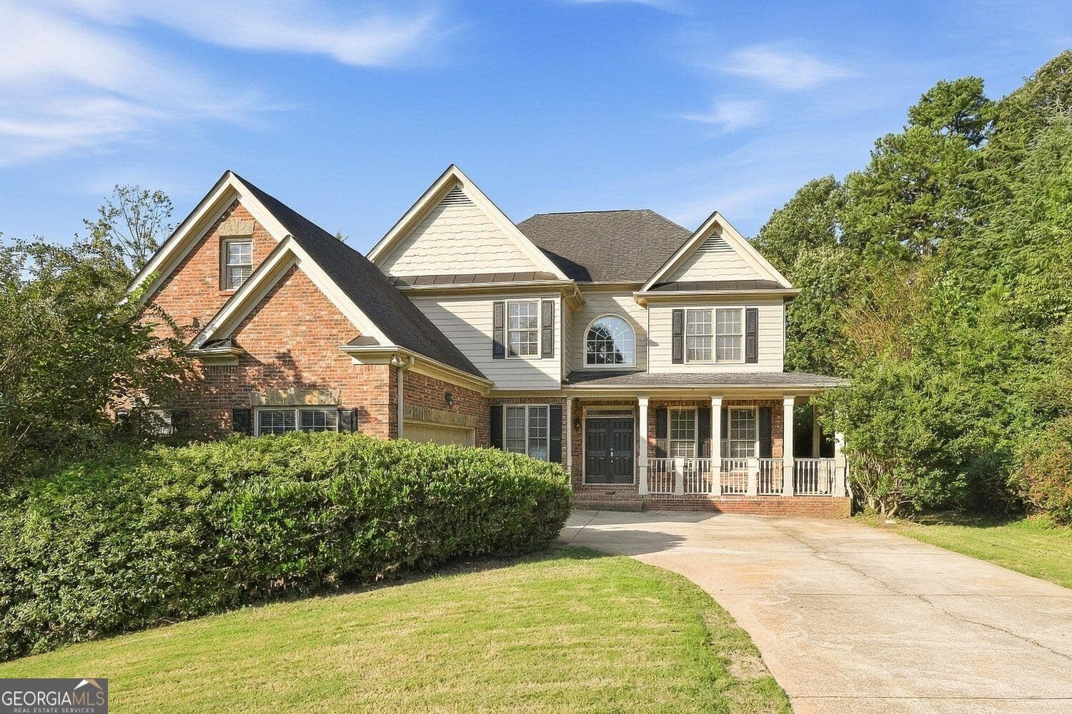 5 bedroom, 4 bathroom, 3,153 sq ft single family residence for sale at 2090 Misty Oaks Drive, Buford, GA 30519