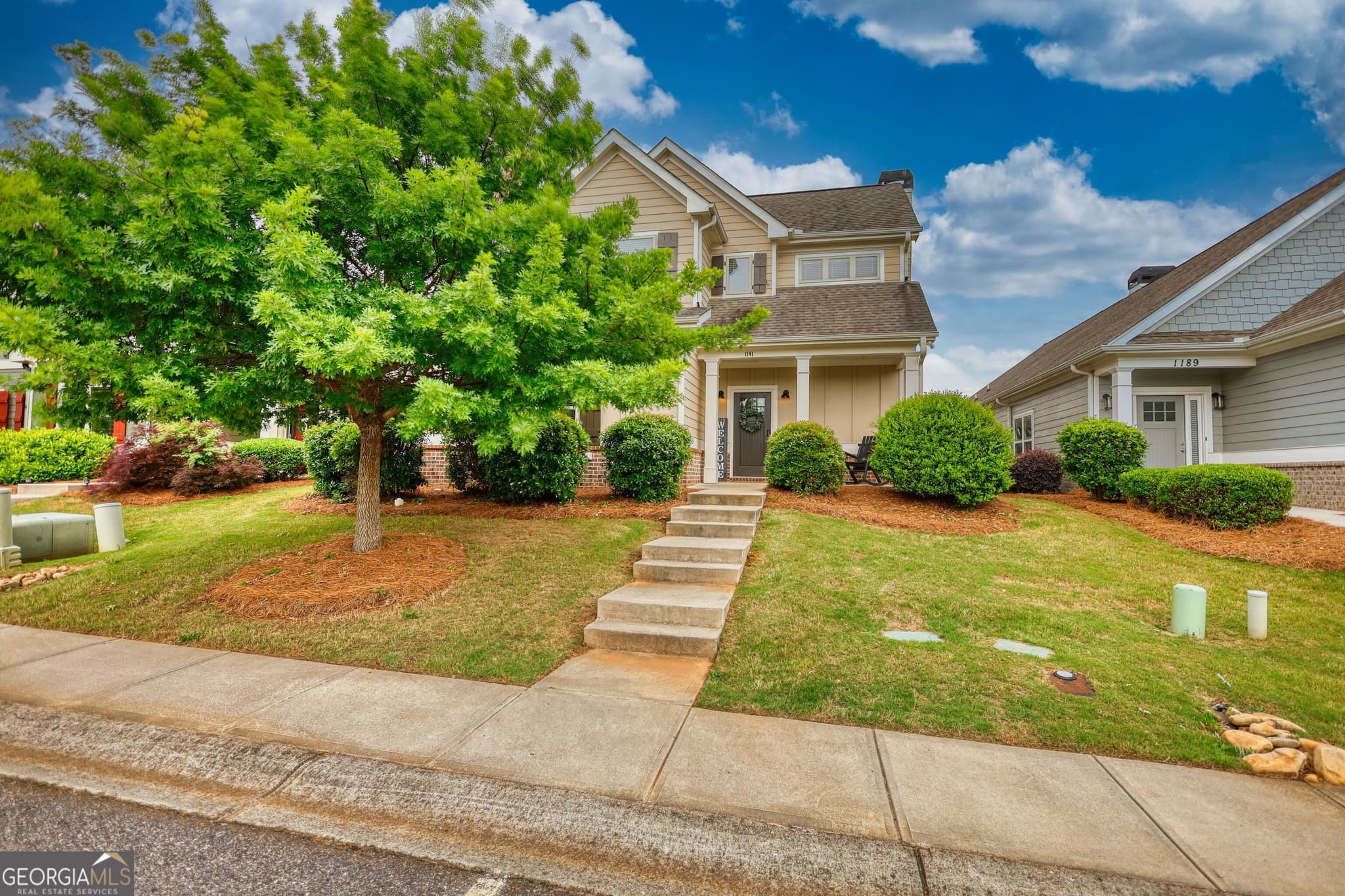 4 bedroom, 4 bathroom, 2,327 sq ft single family residence sold at 1141 Chalmers Street, Watkinsville, GA 30677