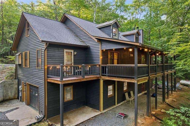 3 bedroom, 4 bathroom, 3,870 sq ft cabin,single family residence for sale at 889 Granny Branch Drive, Blue Ridge, GA 30513