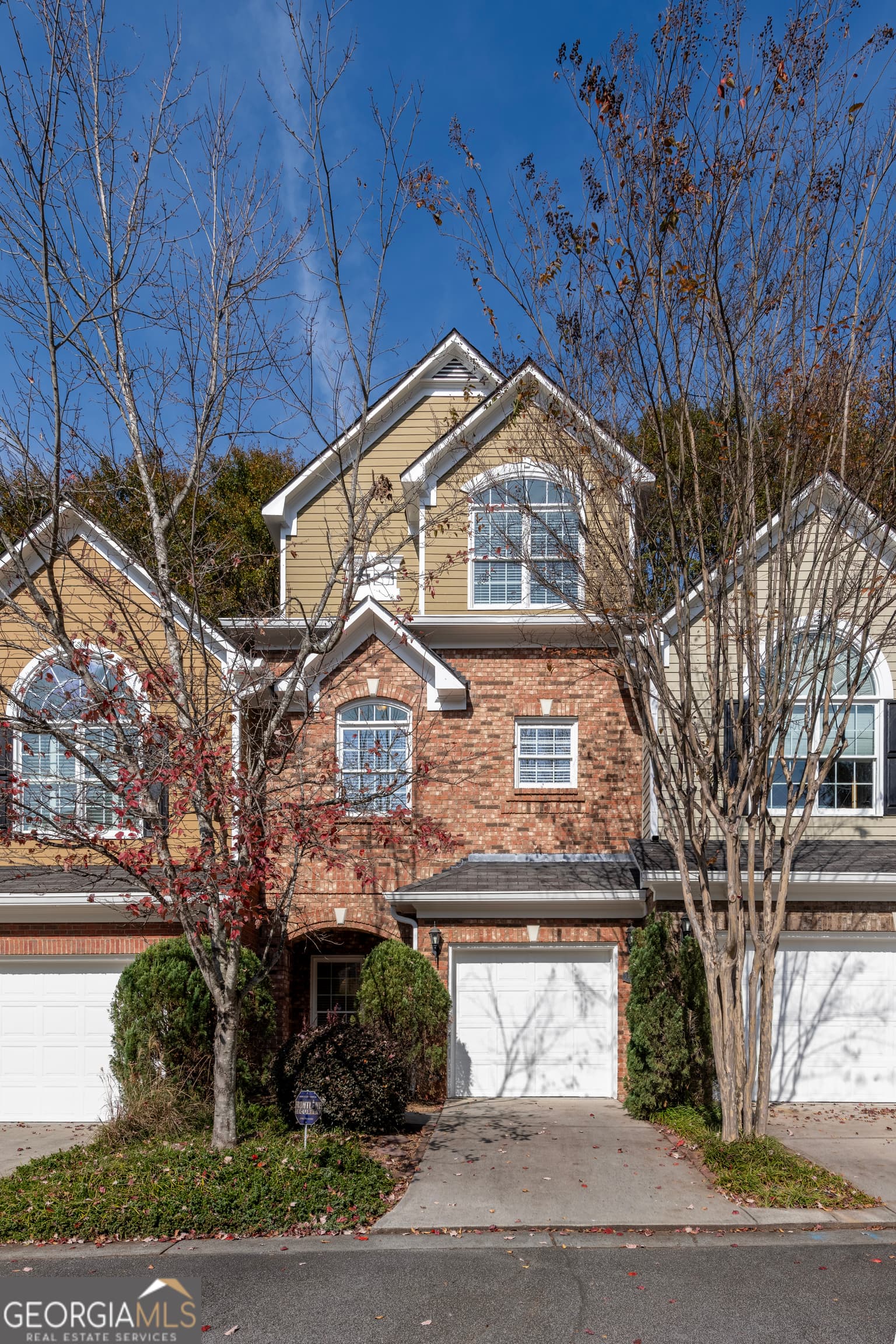 3 bedroom, 3.5 bathroom, 2,039 sq ft single family residence for sale at 3251 Tomeh Way, Tucker, GA 30084