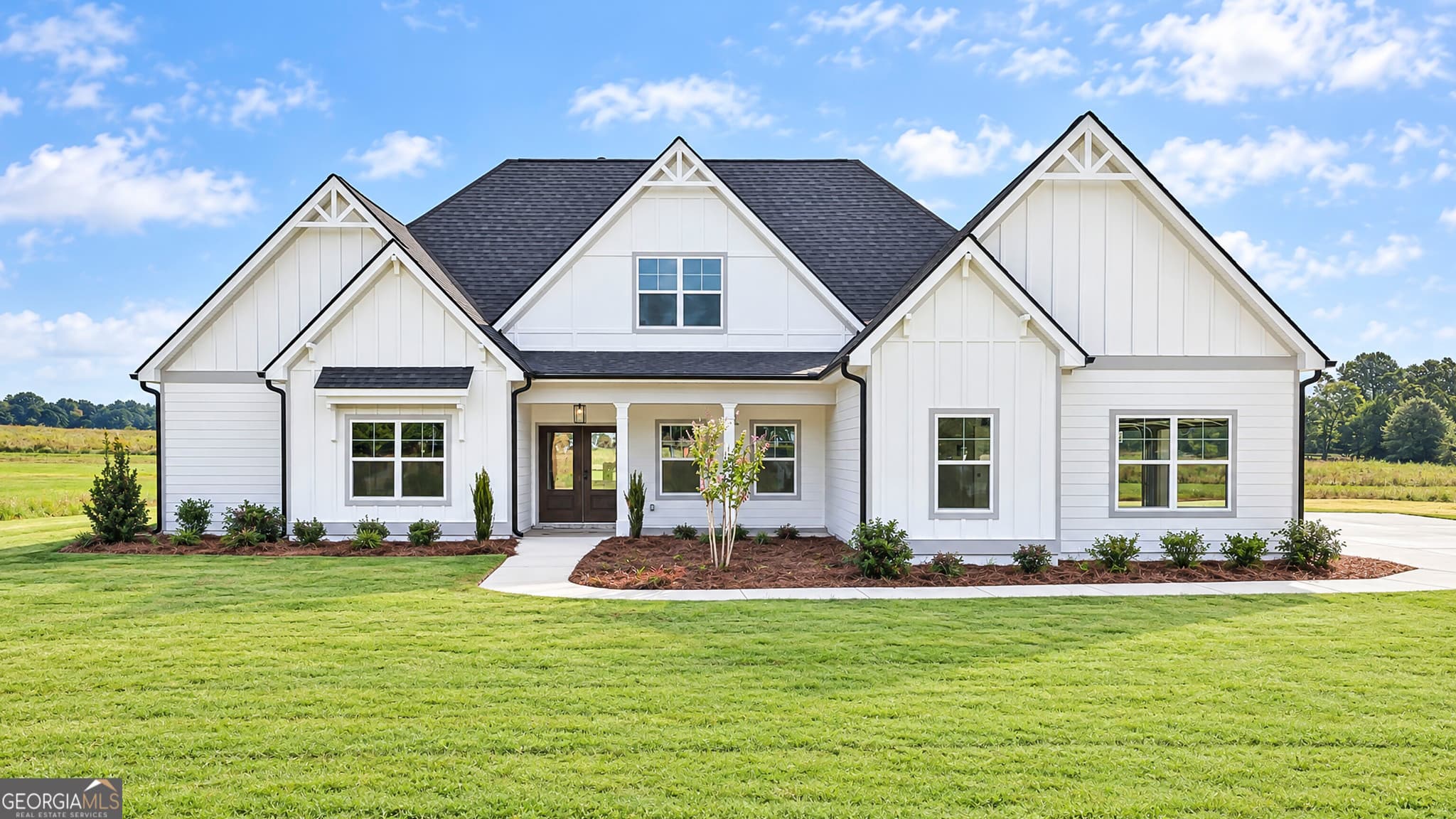 5 bedroom, 4.5 bathroom, 3,662 sq ft single family residence for sale at 704 Inman Road 3, Fayetteville, GA 30215
