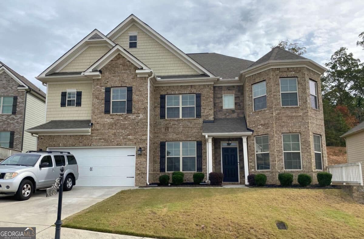 6 bedroom, 4 bathroom, 4,296 sq ft single family residence for sale at 4806 RALIN Court, Atlanta, GA 30331