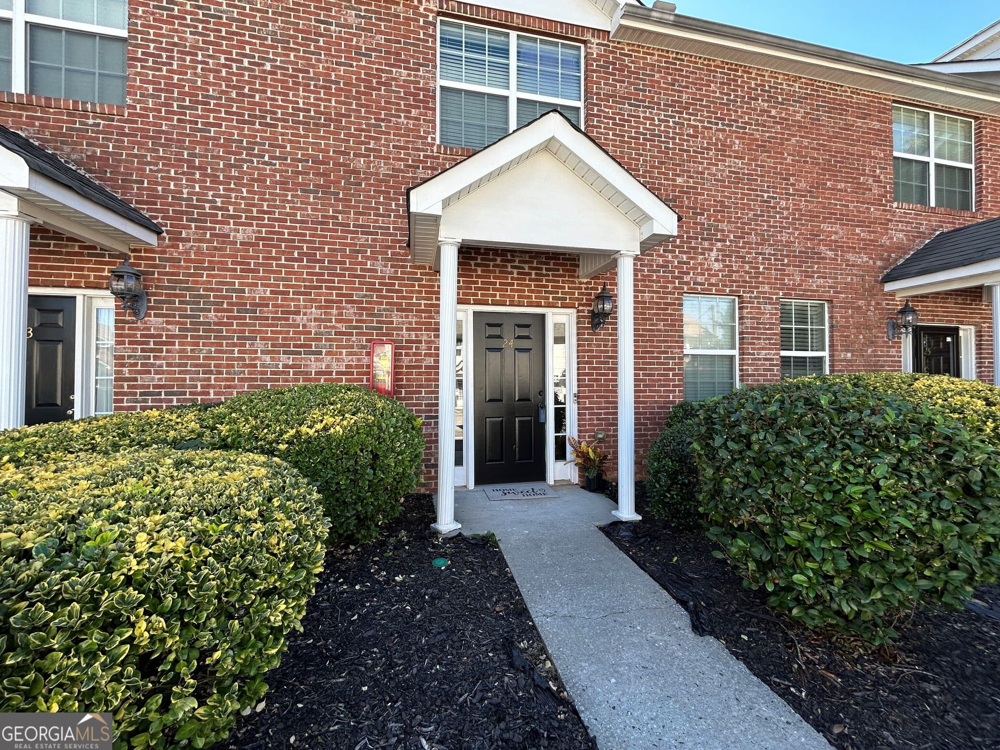 2 bedroom, 2.5 bathroom, 1,450 sq ft condominium for rent at 24 Intown Place, Fayetteville, GA 30214 for $1,595 a month