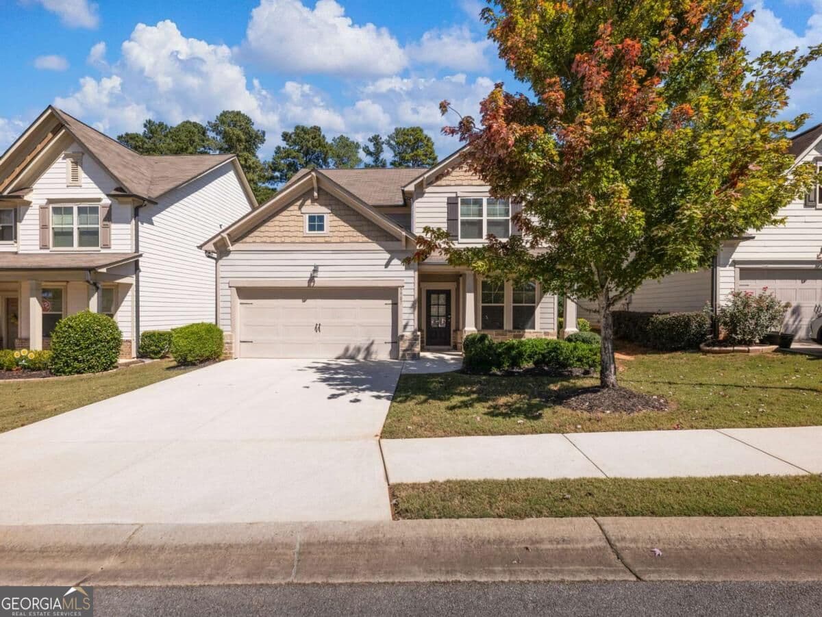 3 bedroom, 2.5 bathroom, 2,155 sq ft single family residence for sale at 5907 Waterway Place, Flowery Branch, GA 30542