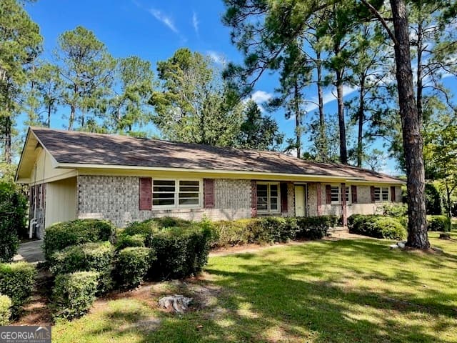 3 bedroom, 2 bathroom, 1,504 sq ft single family residence sold at 1145 Edwin Street, Soperton, GA 30457