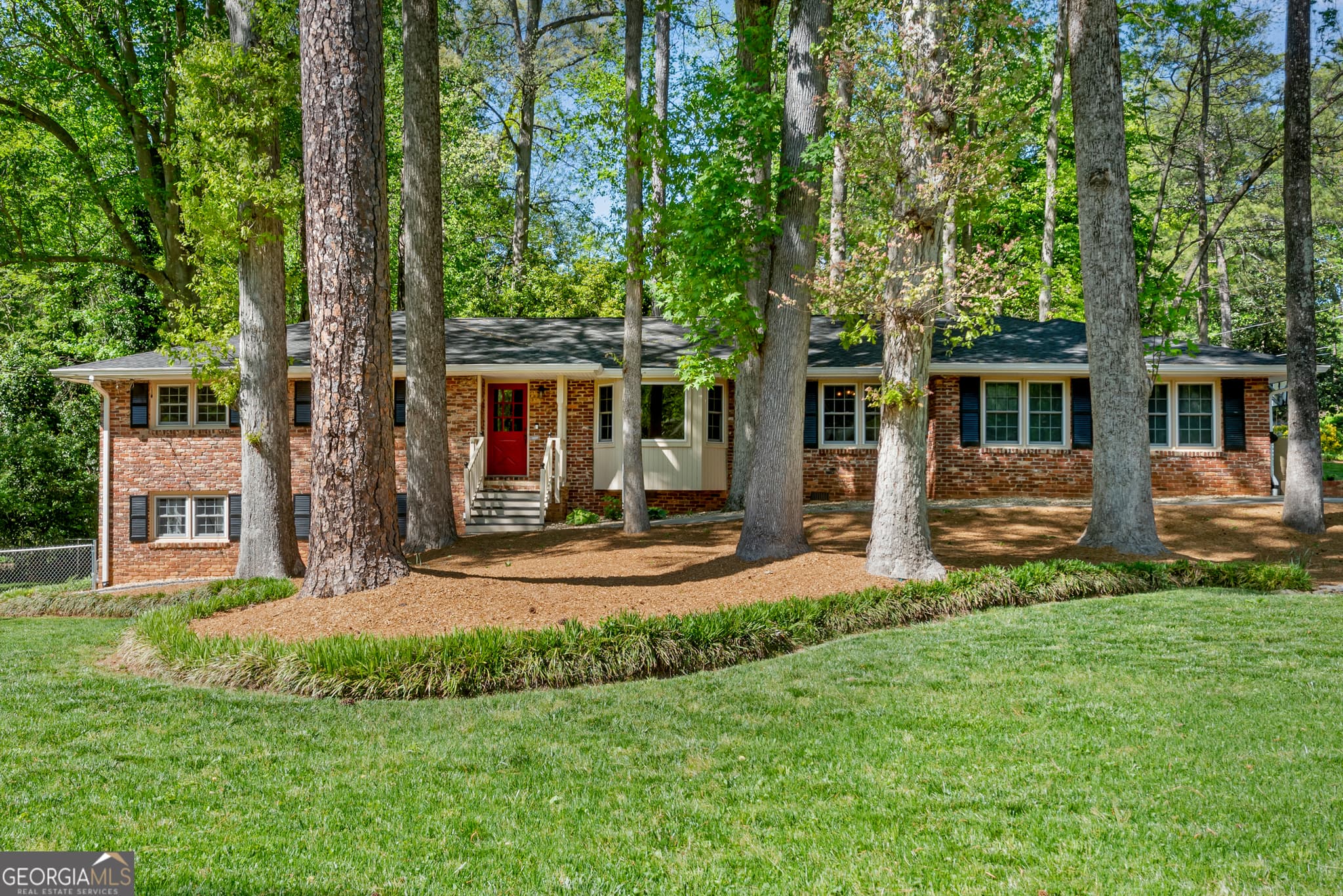 4 bedroom, 3 bathroom, 2,802 sq ft single family residence sold at 2799 Briarglen Drive, Atlanta, GA 30340
