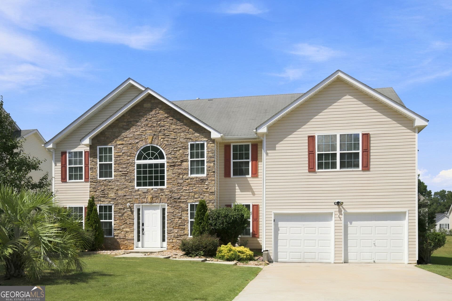 6 bedroom, 3 bathroom, 3,606 sq ft single family residence for sale at 406 Grier Drive, Locust Grove, GA 30248