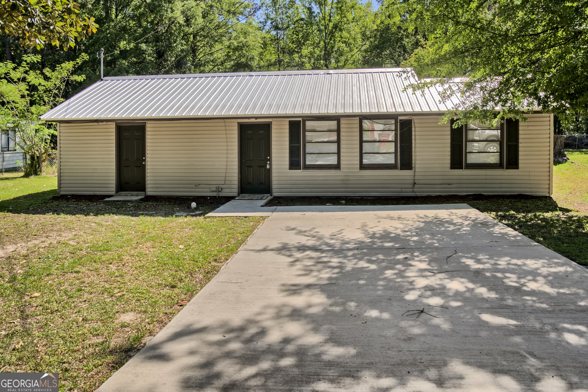 3 bedroom, 1 bathroom, 1,100 sq ft single family residence sold at 3979 Spencer Circle, Macon, GA 31206