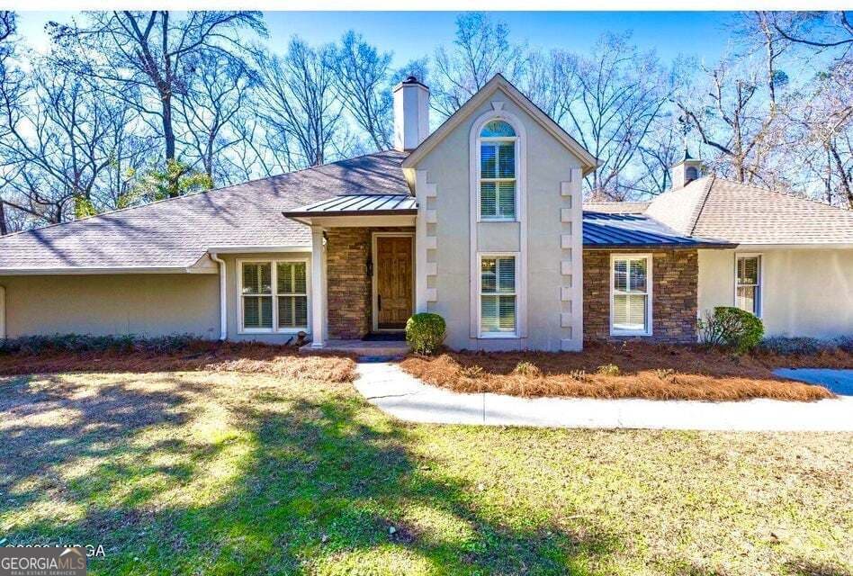 5 bedroom, 3.5 bathroom, 4,560 sq ft single family residence for sale at 4716 Moor Park, Macon, GA 31210