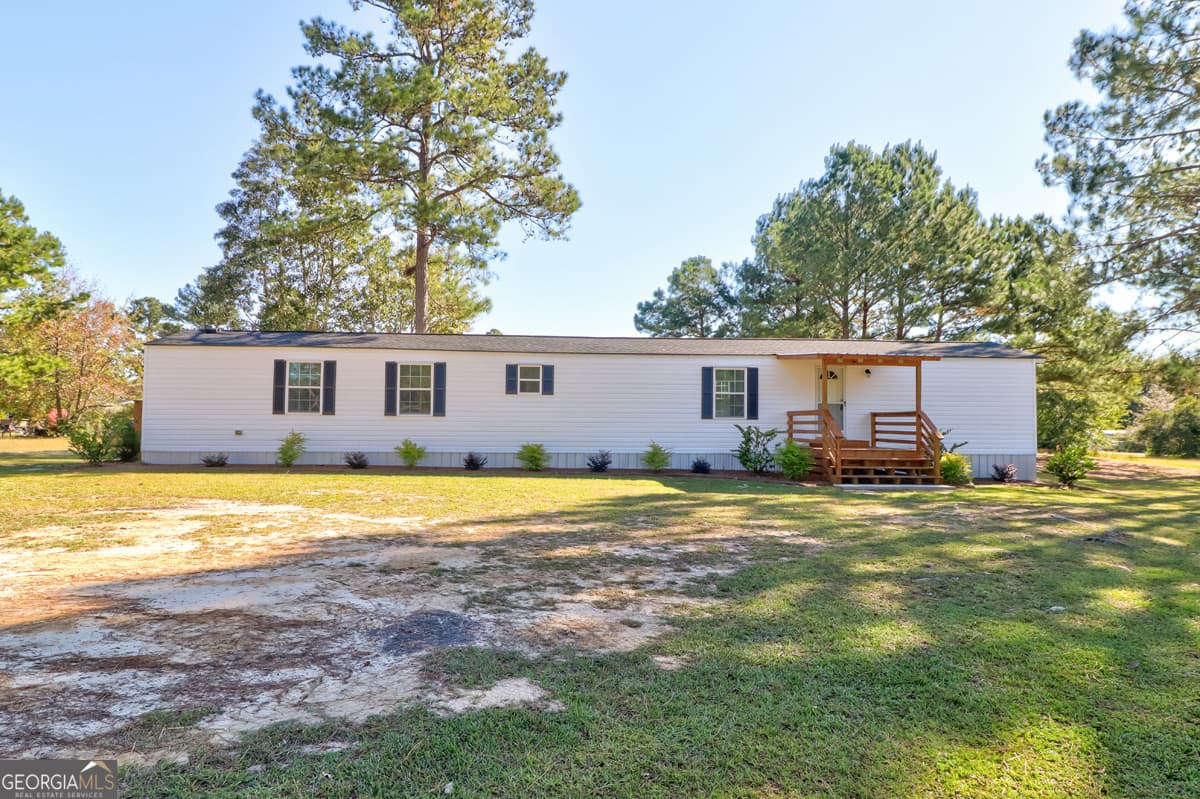 2 bedroom, 2 bathroom, 1,216 sq ft manufactured home,mobile home sold at 115 Shari Drive, Guyton, GA 31312
