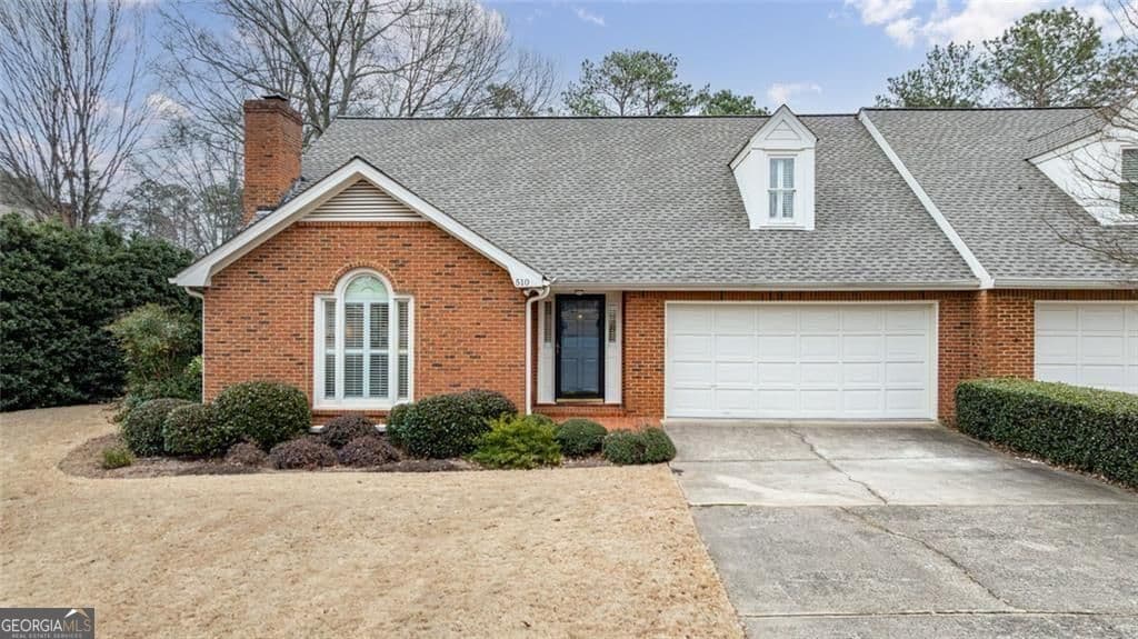 3 bedroom, 2.5 bathroom, 2,752 sq ft townhouse sold at 510 Brickleberry Lane, Roswell, GA 30075