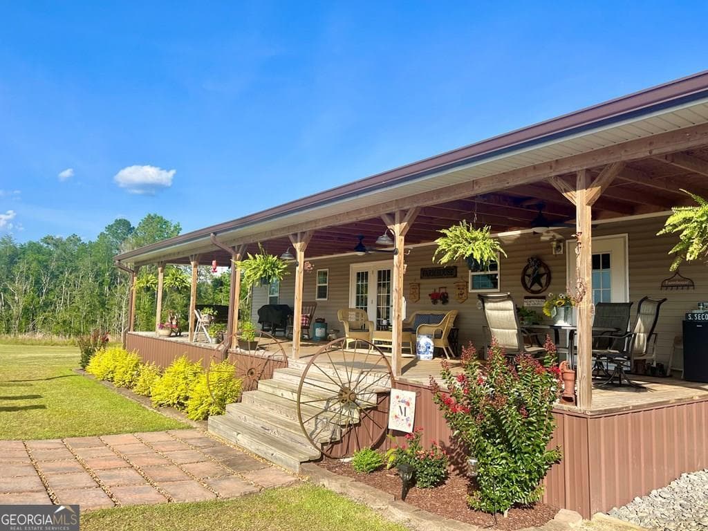 219 Kentucky Avenue, Hazlehurst, GA 31539 — most recent listing photo