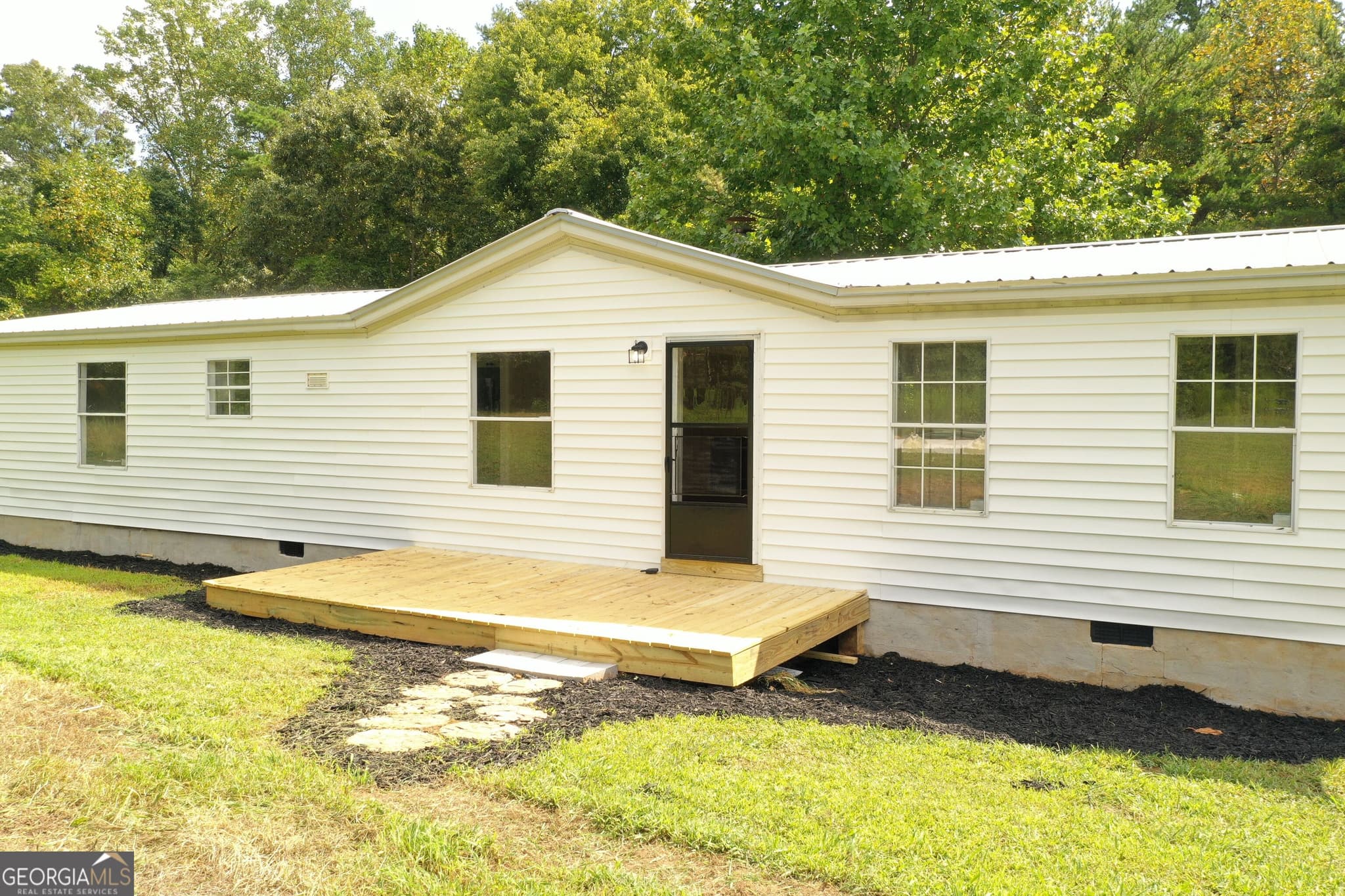 4 bedroom, 2 bathroom, 1,701 sq ft manufactured home,single family residence for sale at 2050 Buckhorn Road, Clarkesville, GA 30523