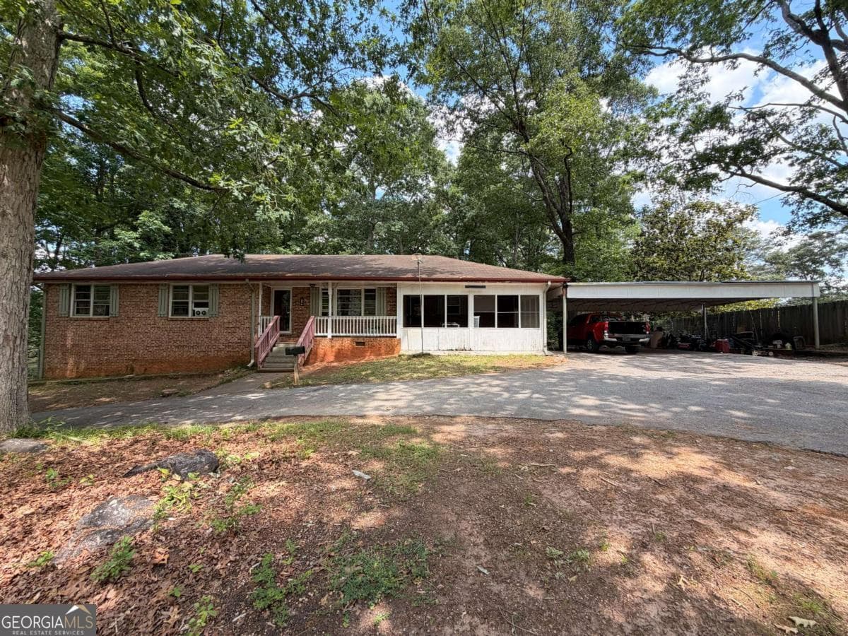 3 bedroom, 2 bathroom, 1,580 sq ft single family residence sold at 3110 Highway 20, Conyers, GA 30013