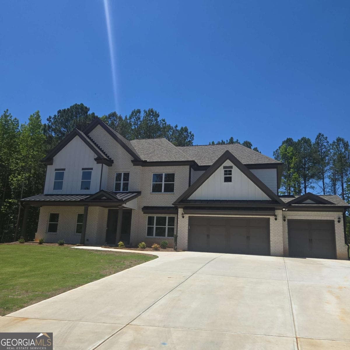 5 bedroom, 5.5 bathroom, 3,743 sq ft single family residence sold at 884 Bessie Court, Loganville, GA 30052