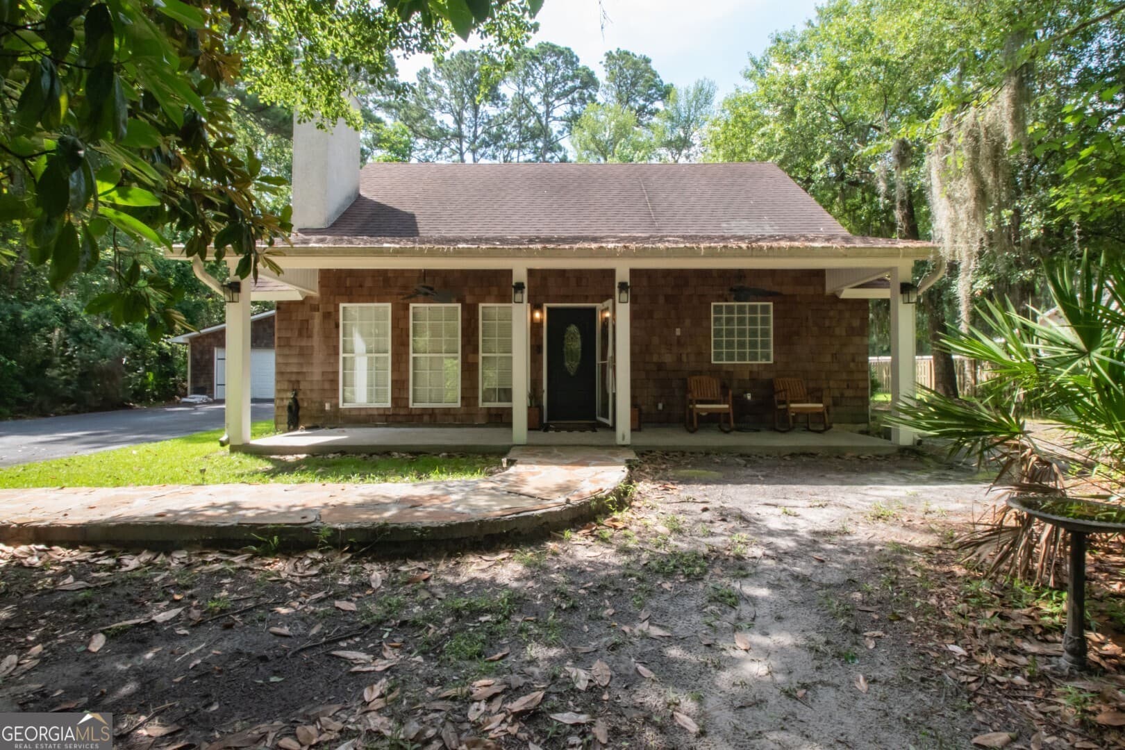 3 bedroom, 2.5 bathroom, 1,971 sq ft single family residence sold at 204 Winnie Trail, Brunswick, GA 31525