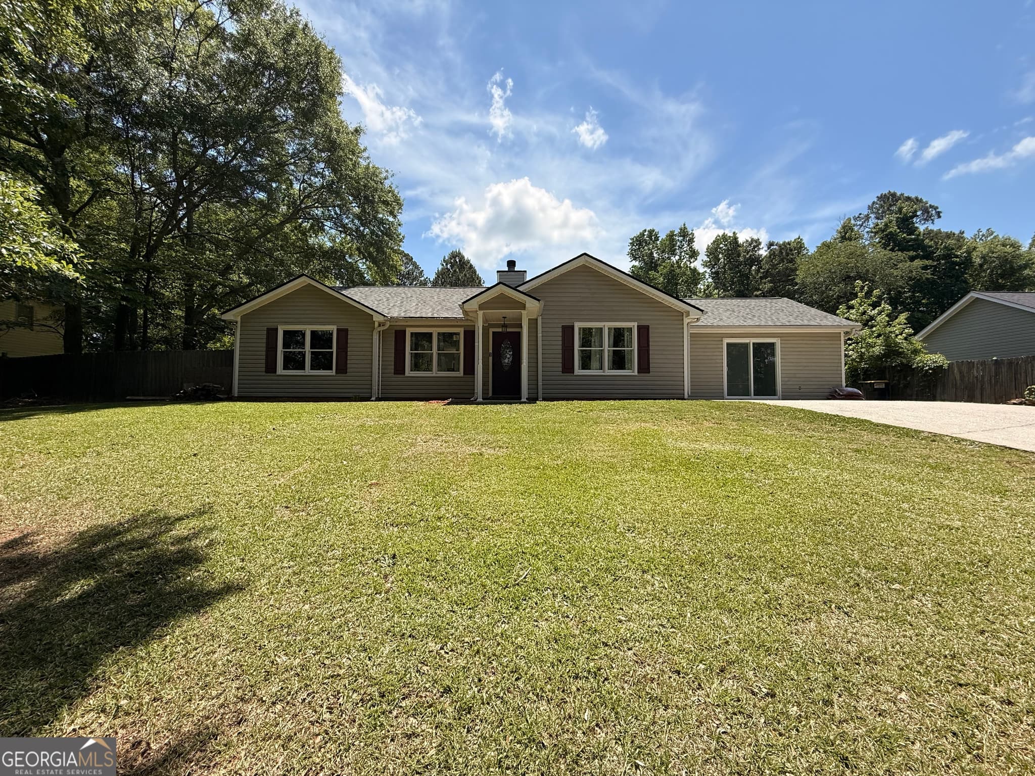 4 bedroom, 2 bathroom, 1,707 sq ft single family residence sold at 70 Gales Way, Newnan, GA 30263