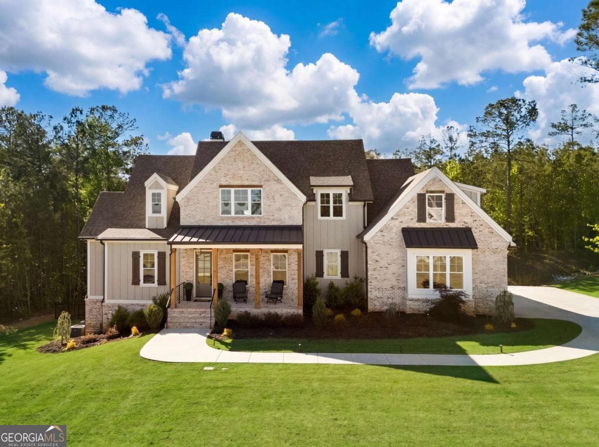 5 bedroom, 5 bathroom, 5,144 sq ft single family residence sold at 40 Fernbank Way, Newnan, GA 30265