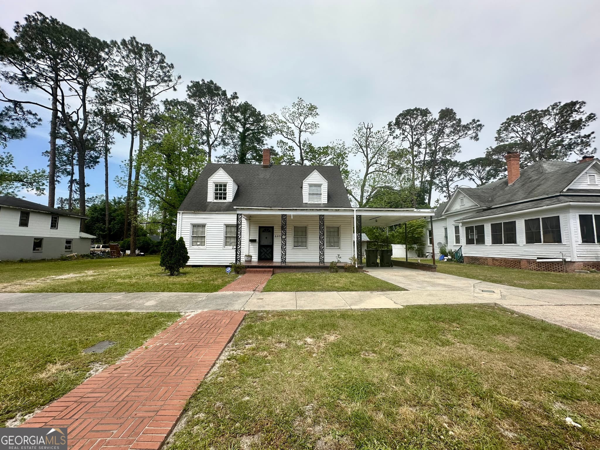 3 bedroom, 2 bathroom, 1,733 sq ft single family residence sold at 623 McDonald Street, Waycross, GA 31503