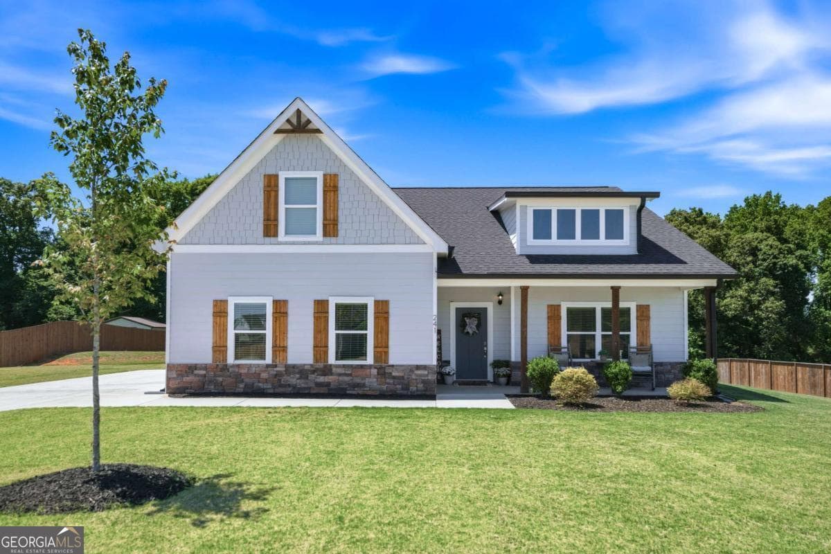 4 bedroom, 3.5 bathroom, 2,146 sq ft single family residence sold at 241 Webb Meadows Drive, Jefferson, GA 30549
