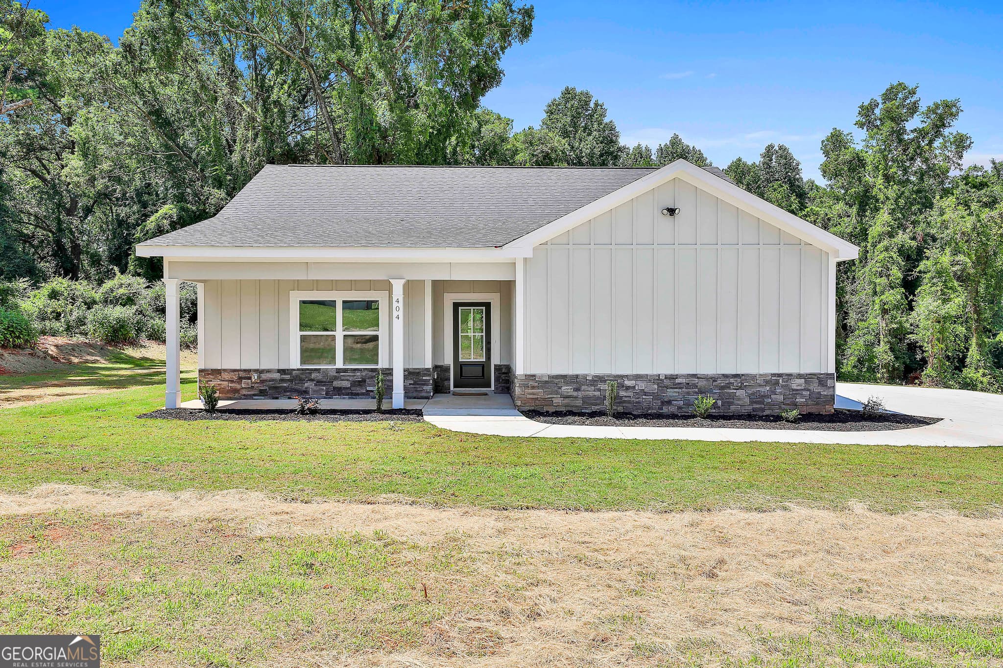 3 bedroom, 2 bathroom, 1,430 sq ft single family residence for sale at 404 W Boyd Road, Hogansville, GA 30230