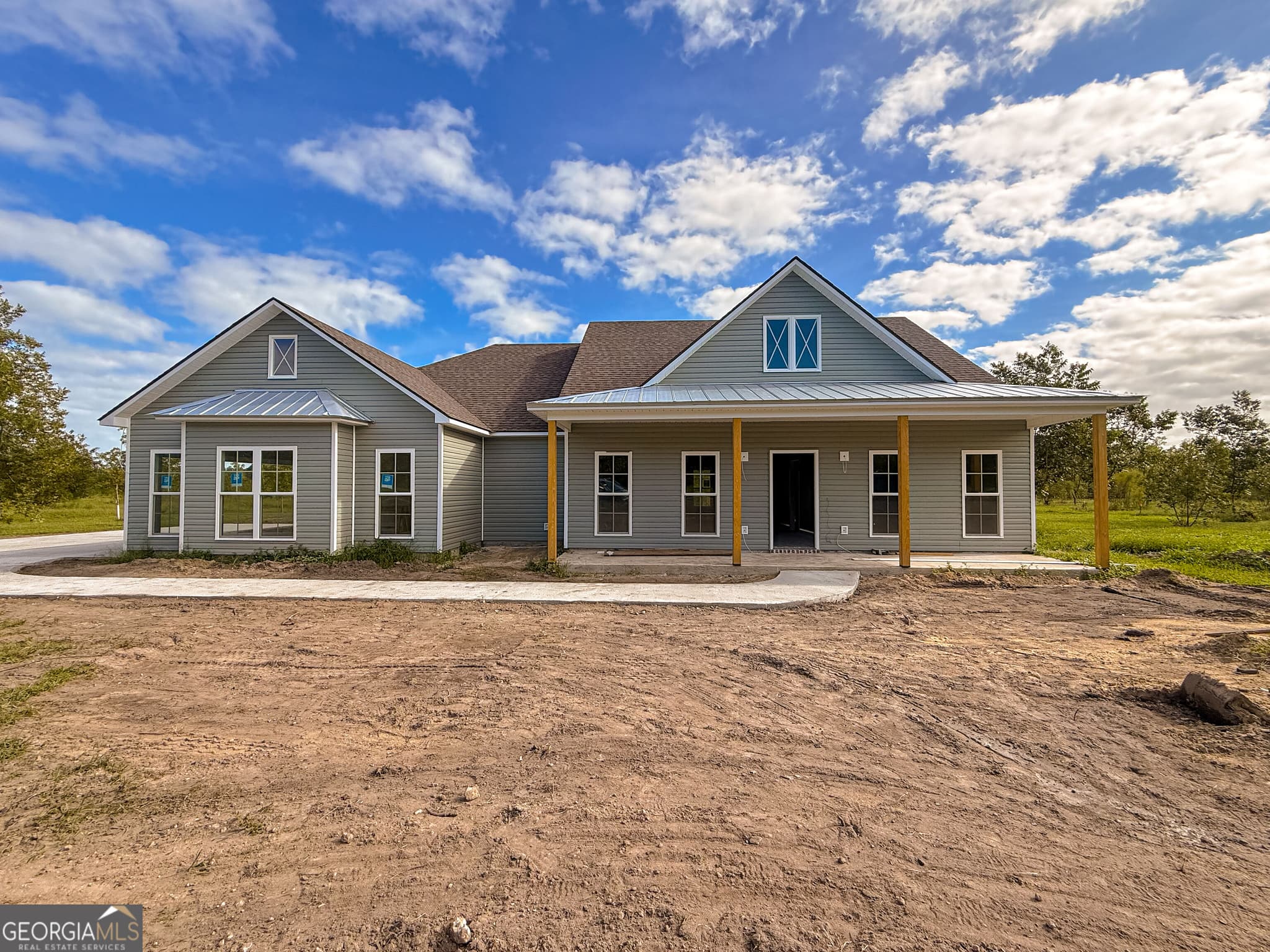 3 bedroom, 2.5 bathroom, 1,928 sq ft single family residence for sale at 140 Ganas Road, Naylor, GA 31641