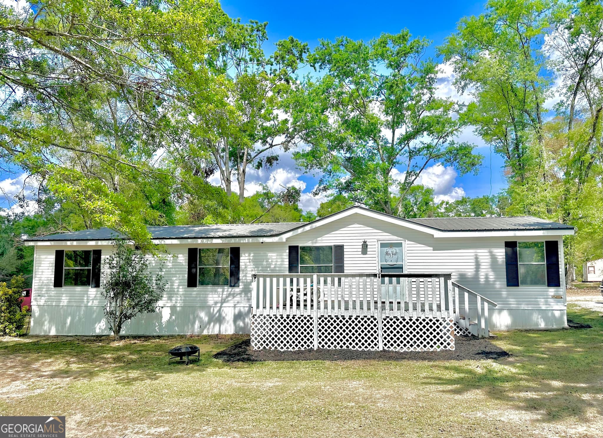 3 bedroom, 2 bathroom, 1,792 sq ft manufactured home,mobile home sold at 520 Cypress Lane, Metter, GA 30439