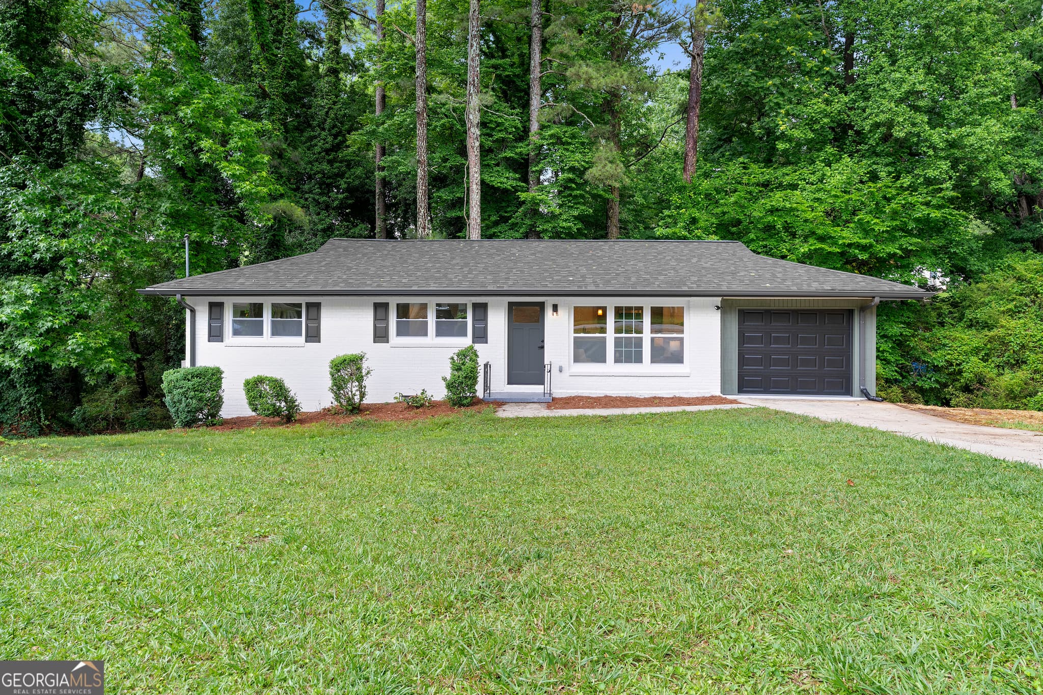 3 bedroom, 2 bathroom, 1,296 sq ft single family residence sold at 2849 Belleau Lane, Atlanta, GA 30316