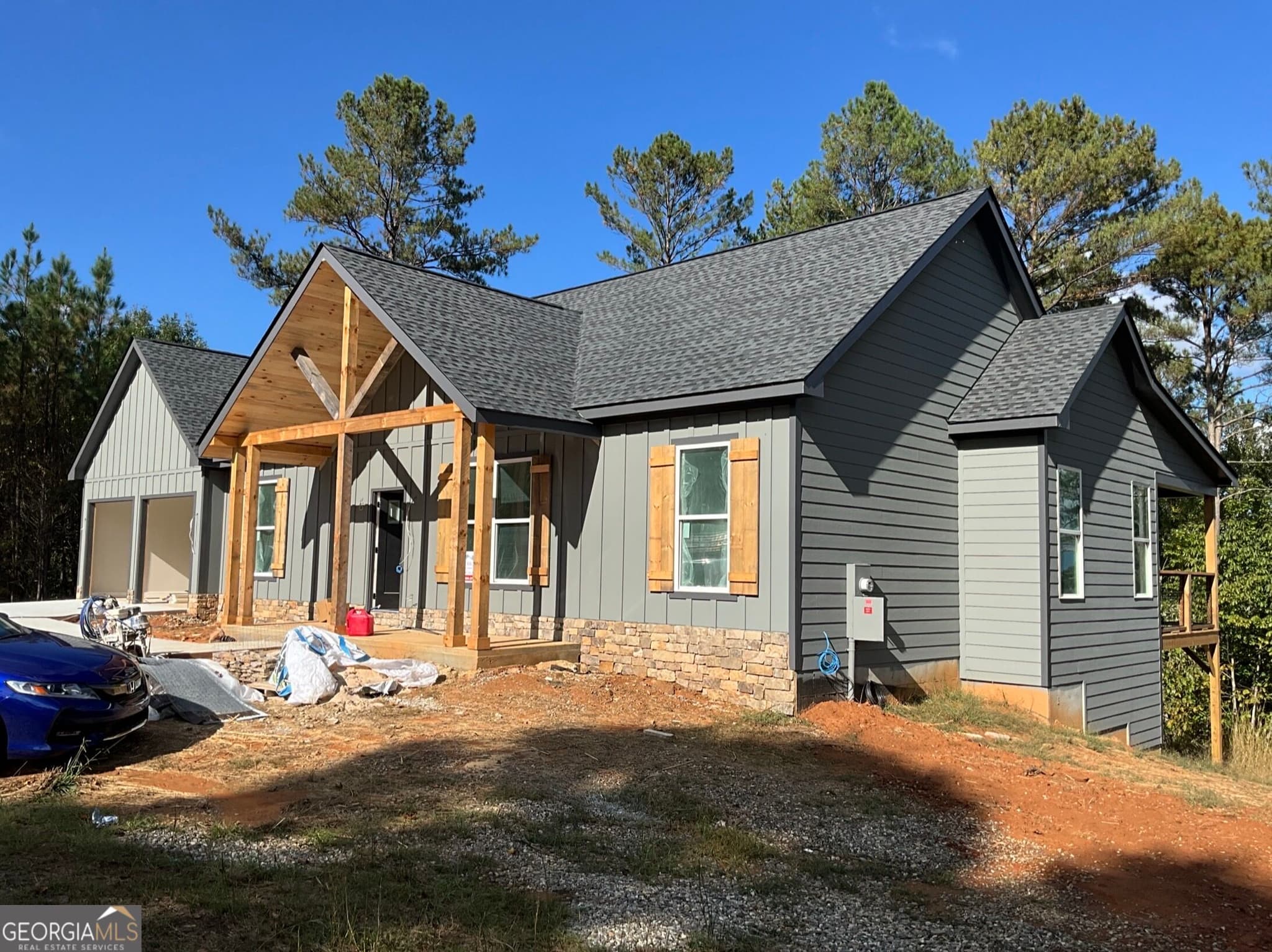 3 bedroom, 2 bathroom, 1,575 sq ft single family residence under contract at 59 BAREFOOT Trail, Blairsville, GA 30512