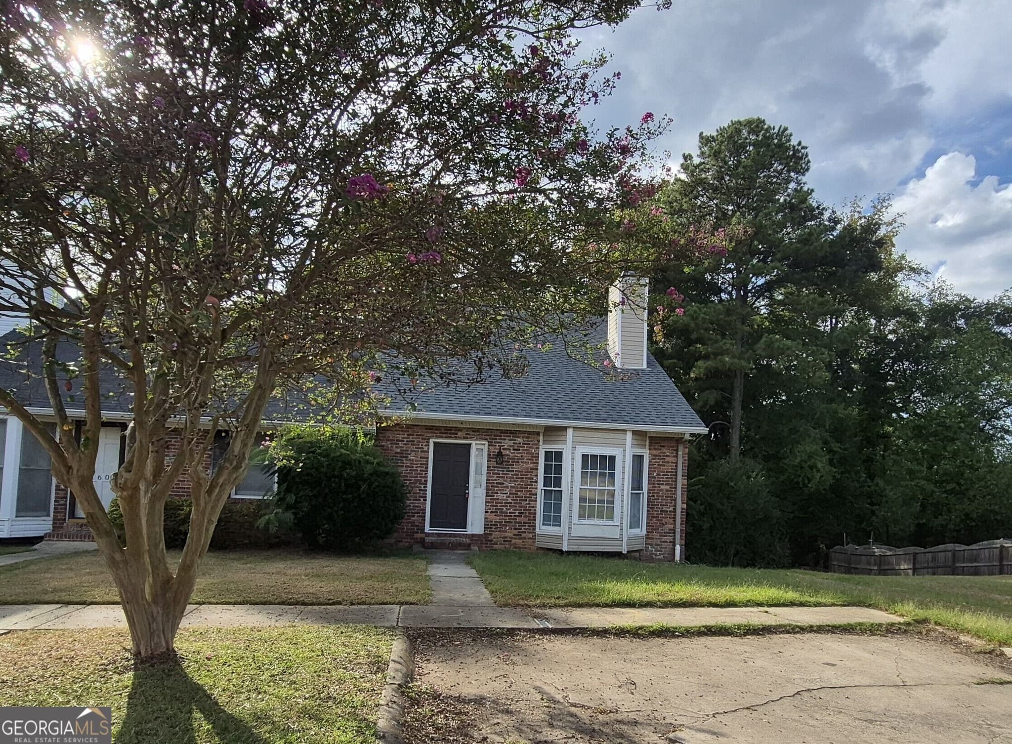 3 bedroom, 2 bathroom, 1,431 sq ft townhouse for rent at 162 N Springs Court, Macon, GA 31210 for $1,600 a month