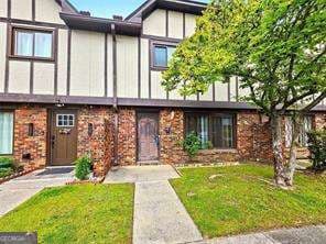 3 bedroom, 1.5 bathroom, 1,344 sq ft condominium sold at 1831 Ashborough Court B, Marietta, GA 30067