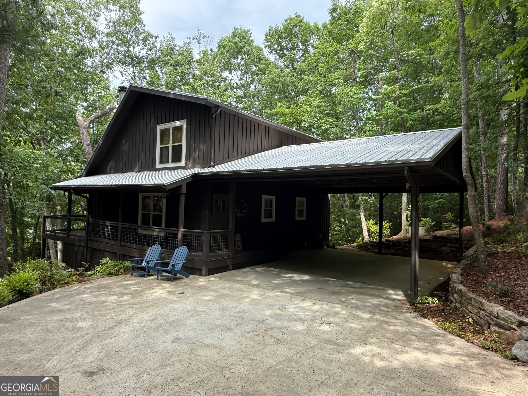 4 bedroom, 3.5 bathroom, 2,384 sq ft single family residence sold at 72 Clear View Trail, Lakemont, GA 30552
