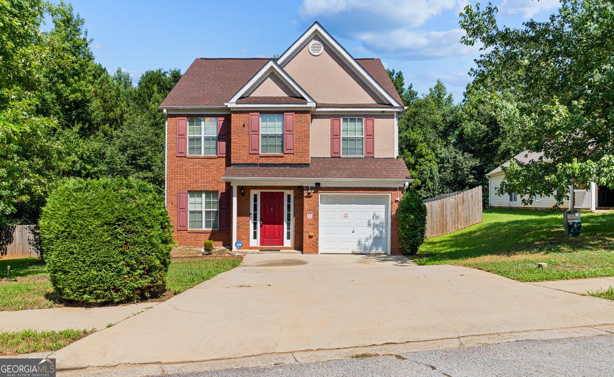 5 bedroom, 3 bathroom, 1,948 sq ft single family residence for sale at 1952 Boatswain Drive, Hampton, GA 30228