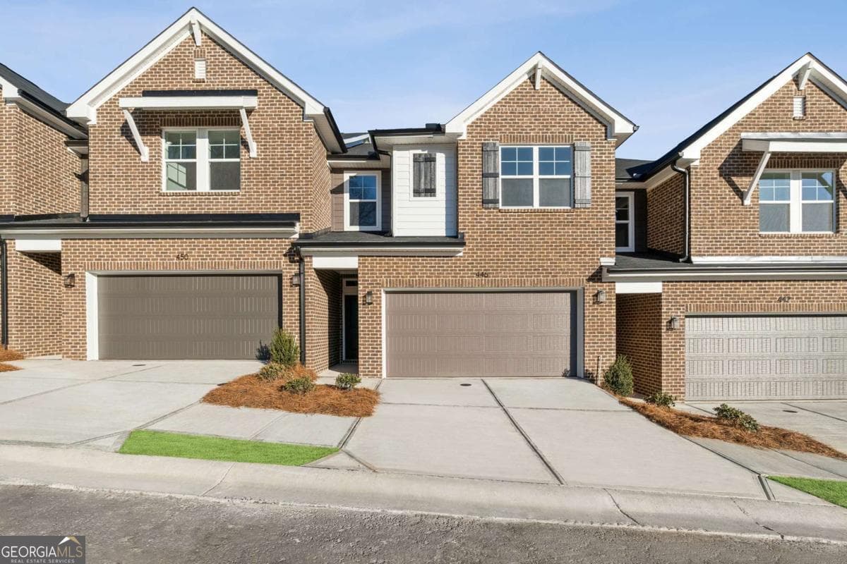 3 bedroom, 2.5 bathroom, 1,910 sq ft townhouse sold at 446 Laurelwood Lane, Canton, GA 30114