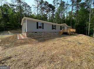 4 bedroom, 2 bathroom manufactured home,single family residence for sale at 523 Welcome Hill Road, Trion, GA 30753
