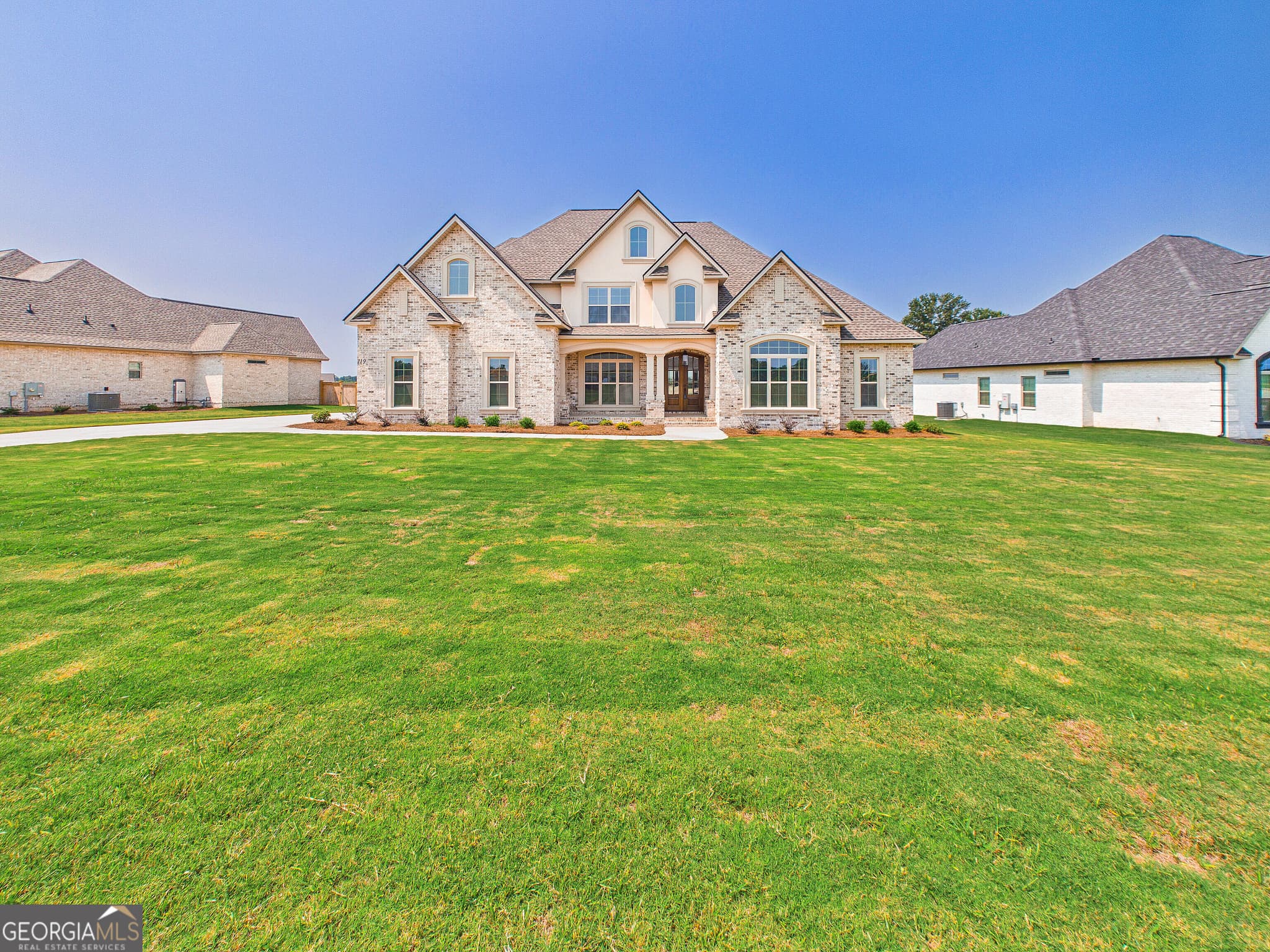 4 bedroom, 4 bathroom, 3,320 sq ft single family residence for sale at 119 Pridgen Pass, Perry, GA 31069
