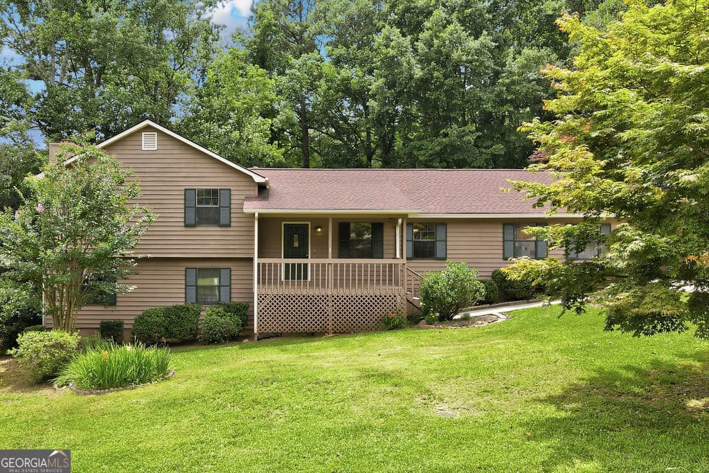 3 bedroom, 2.5 bathroom, 1,872 sq ft single family residence sold at 357 Kings Hill Court, Lawrenceville, GA 30045