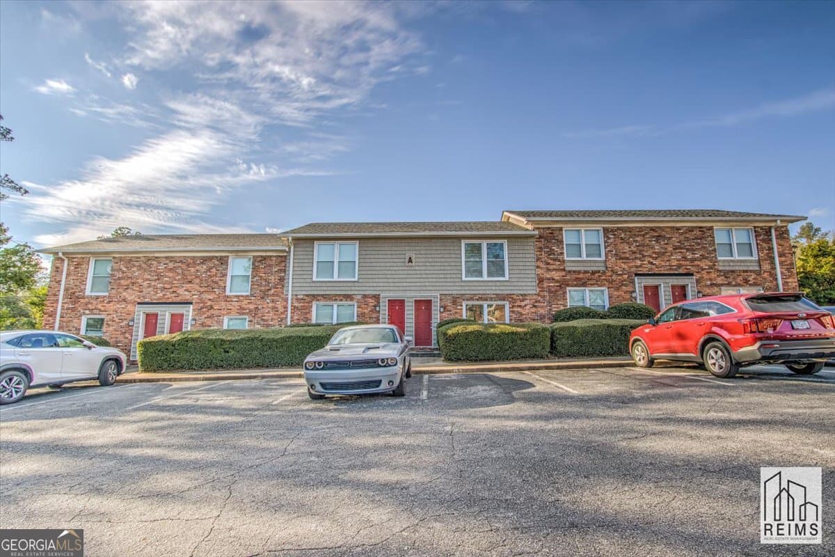 2 bedroom, 1.5 bathroom, 1,063 sq ft apartment for rent at 2201 Walden Drive B5, Augusta, GA 30904 for $1,100 a month