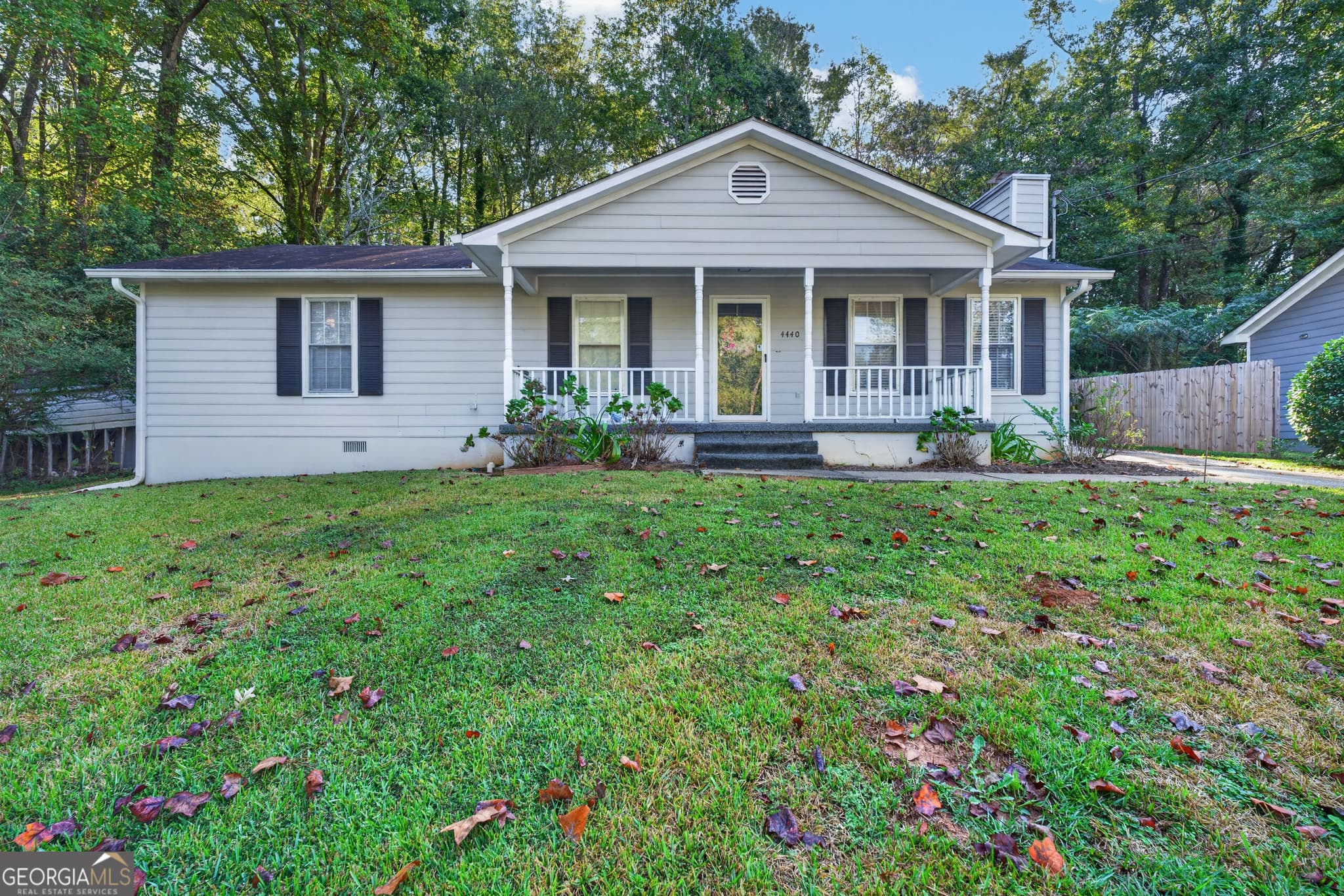 1 bedroom, 2 bathroom, 1,300 sq ft single family residence for sale at 4440 Bon Ayer Circle, Macon, GA 31204
